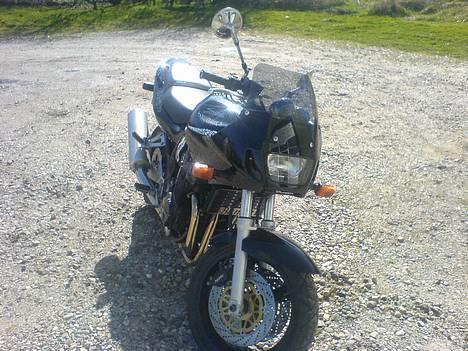 Suzuki GSF 1200 S Bandit - Her er så det færdige resultat billede 1