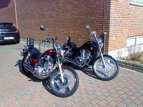 Suzuki Intruder SOLGT - Ja da - de passer godt sammen..... billede 10
