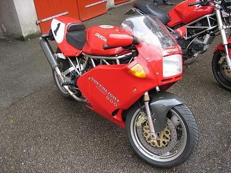 Ducati 900 SuperLight  billede 8