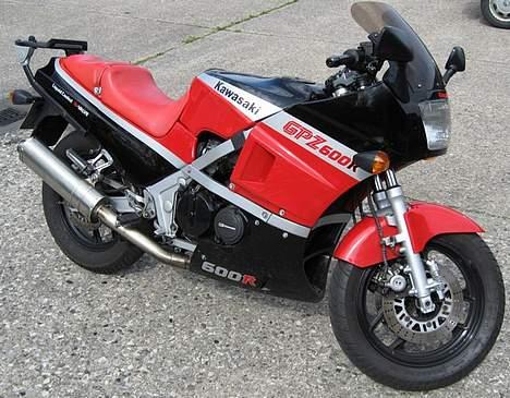 Kawasaki GPZ600R - SOLGT billede 2