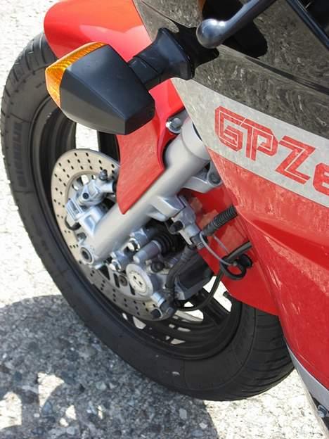 Kawasaki GPZ600R - SOLGT billede 7