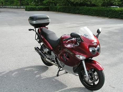 Suzuki gsx750f billede 1