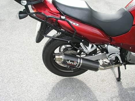 Suzuki gsx750f billede 6