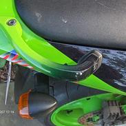 Kawasaki zx6r
