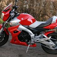 Suzuki GSR 600 S "TIL SALG"