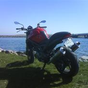 Cagiva Raptor 1000