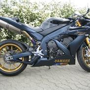 Yamaha YZF R1SP