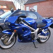 Suzuki sv 650 s