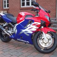 Honda CBR 600 F4