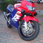 Honda CBR 600 F4