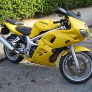 Suzuki SV650S
