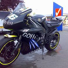 Yamaha YZF R1 Banecykel "Solgt"
