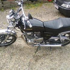 Yamaha XS400 Special