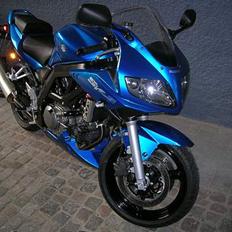 Suzuki sv650s