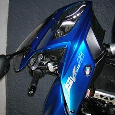 Suzuki sv650s