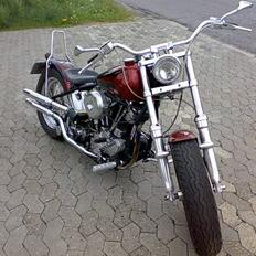 Harley Davidson panhead solgt