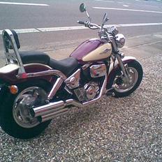 Suzuki Marauder vz800 Solgt
