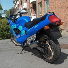 Suzuki GSX750F