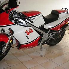 Yamaha RD500 LC