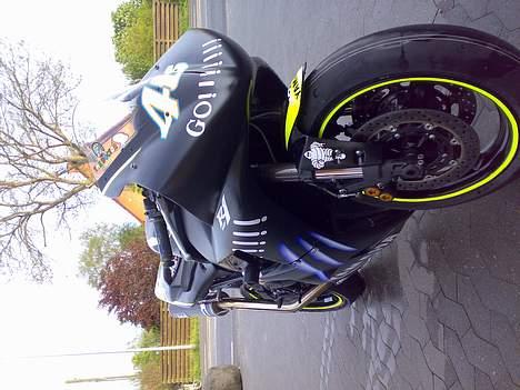 Yamaha YZF R1 Banecykel "Solgt" billede 5