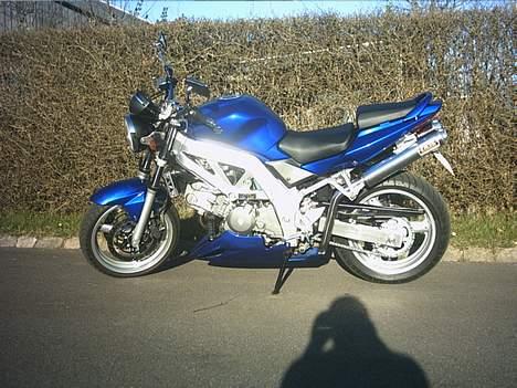 Suzuki Sv 650 n "SOLGT" billede 3