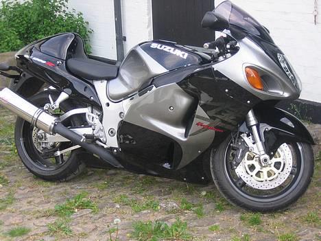 Suzuki GSX 1300 R Hayabusa  billede 1