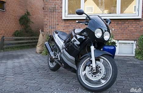 Suzuki GSX-R "solgt" billede 2