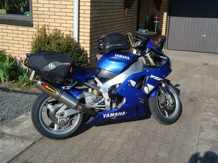 Yamaha R1 - ny tanktaske med holder side taskerne var kun til låns :) billede 3