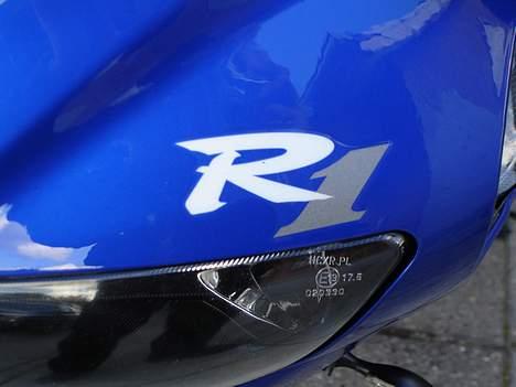 Yamaha R1 billede 5