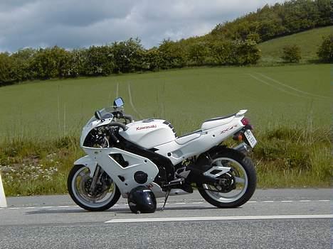 Kawasaki zxr 400 (zx-4r) Solgt billede 1