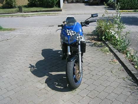 Yamaha FZR 1000  SOLGT billede 3