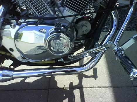 Lifan LF 250-4 V-Motor SOLGT - Her er så monteret et Live TO Ride oliedæksel fra en XV 250 billede 7