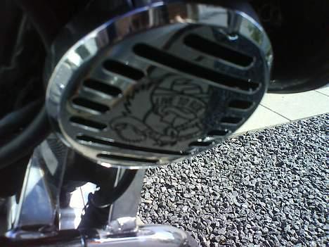 Lifan LF 250-4 V-Motor SOLGT - Her er monteret et Live TO Ride horncover fra en XV 250 billede 8