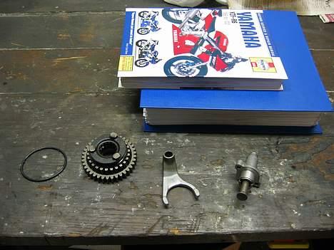 Yamaha YZF R6 *Solgt* - 2.gear,skiftearm og knastkæde strammer skiftet. billede 4