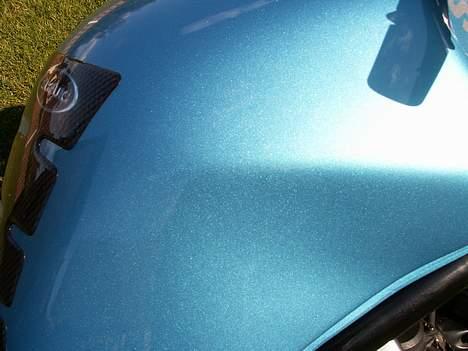 Suzuki 600 bandit - Ja den blev blå jeg er rigtig glad for den farve. billede 9