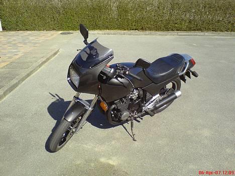 Yamaha xj 600 Solgt - Det var så første møde med solen og første tur :-) nu er det bare klistermærker der mangles billede 18