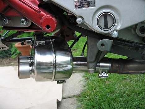 Kawasaki ER-6f - Laser delvis monteret. Jeg har brugt ´sport´ indstykket =) billede 2