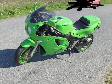 Kawasaki ZXR 750 H1 *solgt* billede 4