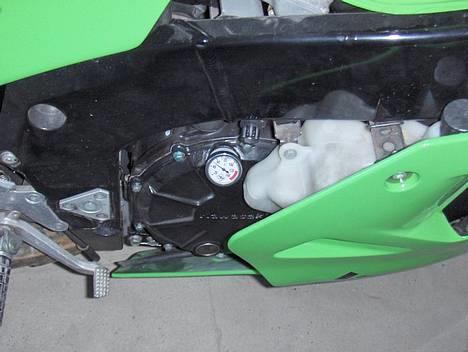 Kawasaki ZXR 750 H1 *solgt* - Olietemperaturmåler... billede 8