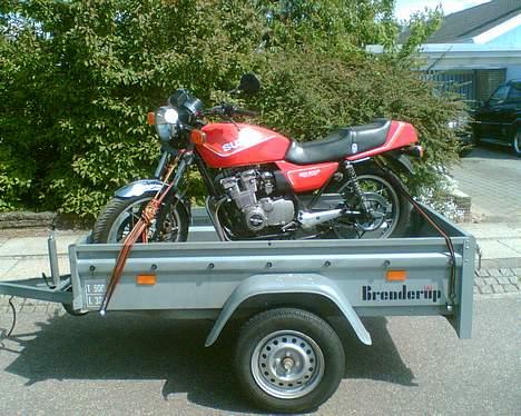 Suzuki GSX400F Katana billede 2