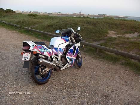 Suzuki GSXR 750 W billede 8