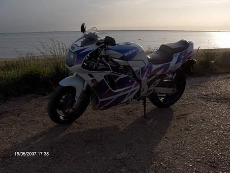 Suzuki GSXR 750 W billede 13