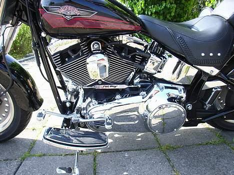 Harley Davidson Fatboy - Måtte eje en gearskift med logo :) billede 13
