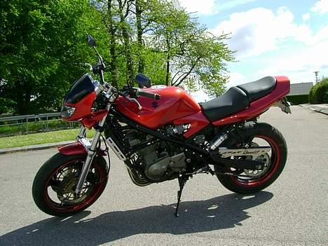 Suzuki gsf bandit 400 (Solgt) billede 2