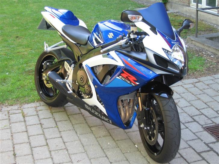 Suzuki GSX R 750 K7 billede 7