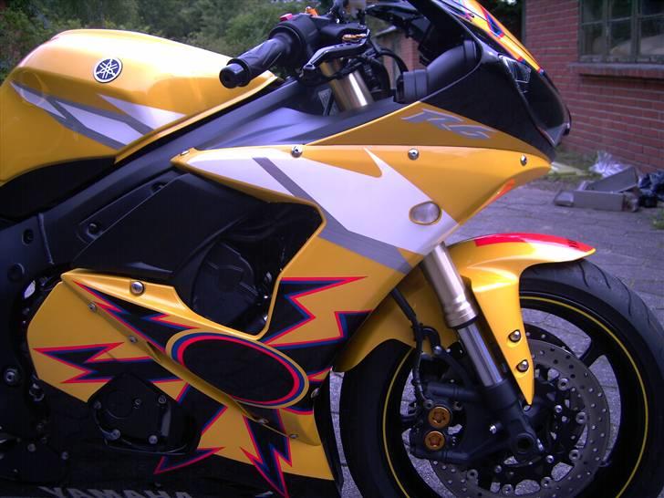 Yamaha R6- Rossi, SOLGT billede 17