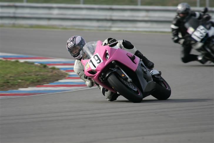 Suzuki GSX-R600 SOLGT billede 3