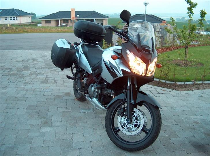 Suzuki DL 650 billede 2