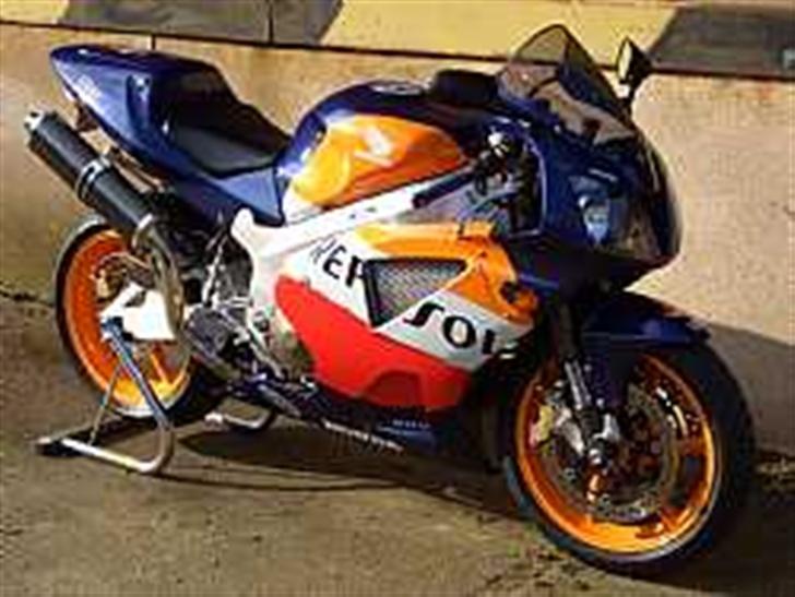 Honda vtr sp1 billede 4