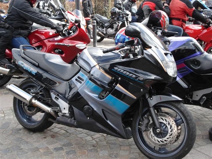 Honda cbr 1000f  *solgt* billede 14